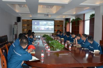 尊龙凯时人生就是搏医药组织第二期总司理念书会