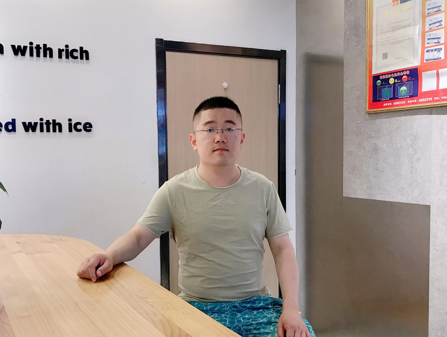 2022年度尊龙凯时人生就是搏医药金牛斗争者—— 段良鹏