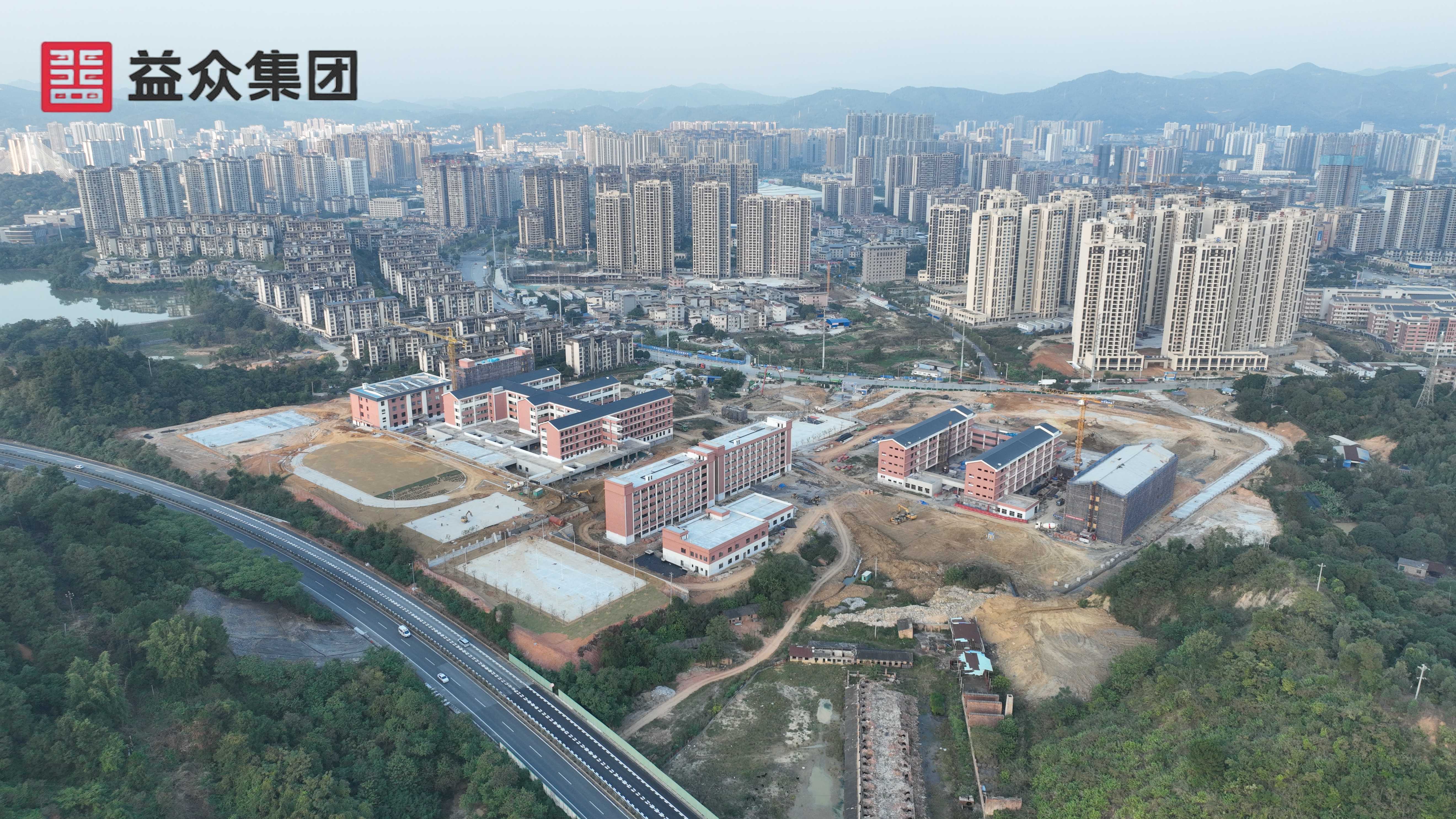 龙景六幼、十二中航拍图